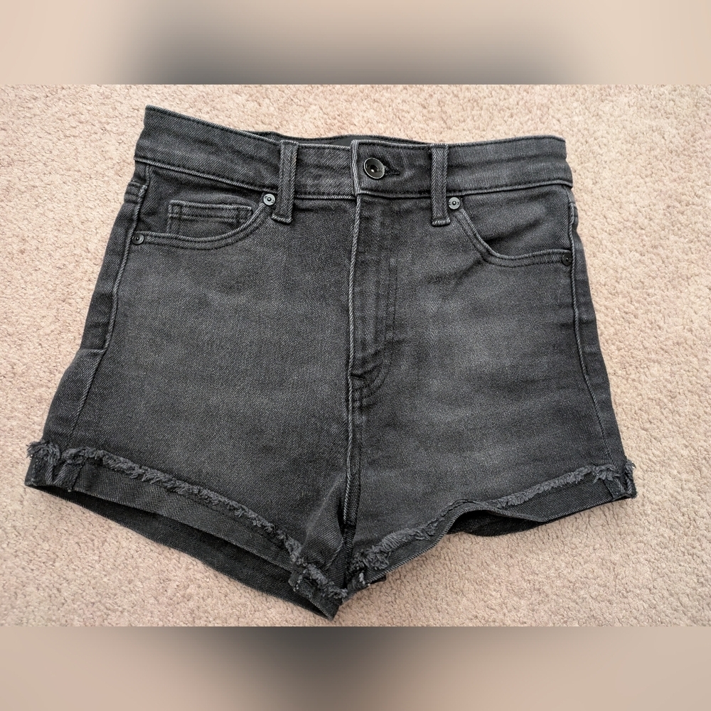 Kendall + Kylie Black The Drifter High Rise Denim Jean Shorts 3 / 26 KC31613BR7‎